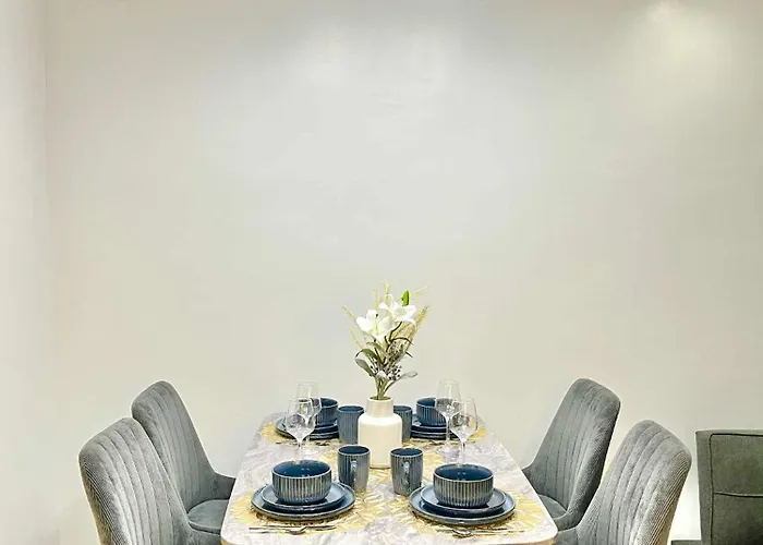 Cozy Family 2br With Wi-fi, Vanity & Work Desk Combo For 4-6pax Near It Park Cebu - Unit Sophia By Gerra 만다웨 시