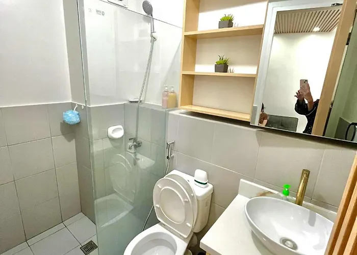 Cozy Family 2br With Wi-fi, Vanity & Work Desk Combo For 4-6pax Near It Park Cebu - Unit Sophia By Gerra